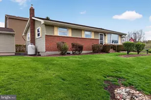 1472 Bearcat Cove, Auburn, PA 17922 - Photo 3