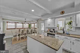 100 W Cherry St, Shenandoah, PA 17976 - Photo 13