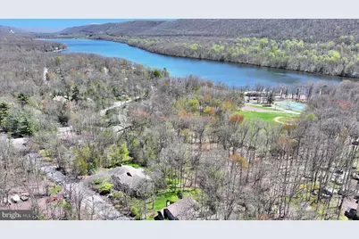 220 Lake Drive, Nesquehoning, PA 18240 - Photo 3