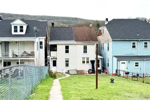 240 Valley St, New Philadelphia, PA 17959 - Photo 23