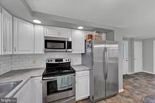 518 N Front St, Minersville, PA 17954 - Photo 13