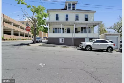 8 N Wolfe Street, Pottsville, PA 17901 - Photo 1