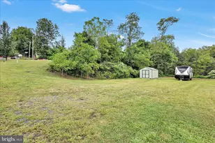 2 Center St, Port Carbon, PA 17965 - Photo 25