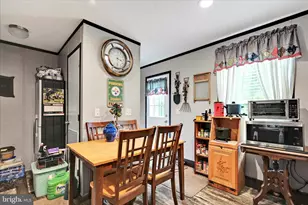 2 Center St, Port Carbon, PA 17965 - Photo 13