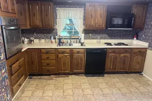 167 Llewellyn Rd, Pottsville, PA 17901 - Photo 3