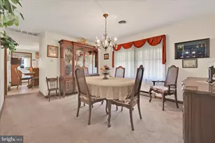 545 Honeysuckle Ct, Pine Grove, PA 17963 - Photo 7