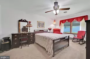 545 Honeysuckle Ct, Pine Grove, PA 17963 - Photo 13