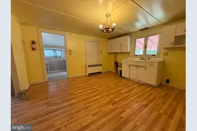 10 E Ruddle Street, Coaldale, PA 18218 - Photo 13