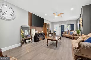 432 W Spring St, Frackville, PA 17931 - Photo 5