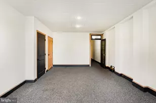 9 N 6th St, Pottsville, PA 17901 - Photo 19