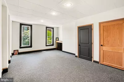 9 N 6th Street, Pottsville, PA 17901 - Photo 3