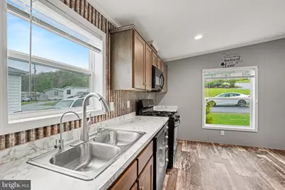 13 Frieden Manor, Schuylkill Haven, PA 17972 - Photo 5