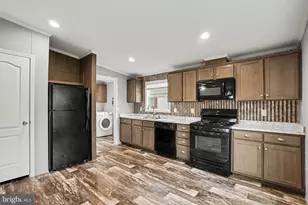 13 Frieden Manor, Schuylkill Haven, PA 17972 - Photo 7