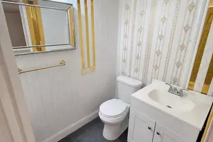 5 N Morris St, Saint Clair, PA 17970 - Photo 13