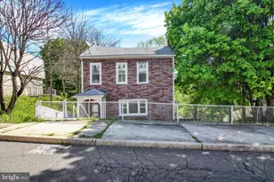 720 N 2nd St, Pottsville, PA 17901 - Photo 3
