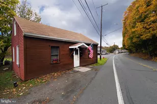 192 Chestnut St, Cressona, PA 17929 - Photo 3