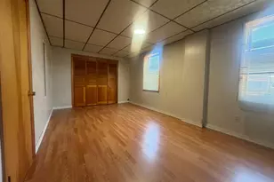 21 E Centre St, Shenandoah, PA 17976 - Photo 37