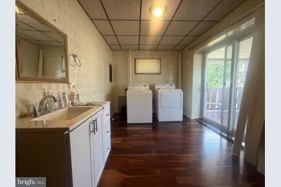 21 E Centre Street, Shenandoah, PA 17976 - Photo 43