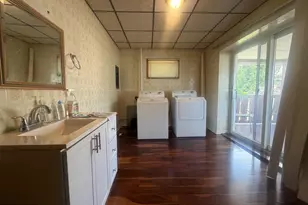 21 E Centre St, Shenandoah, PA 17976 - Photo 43