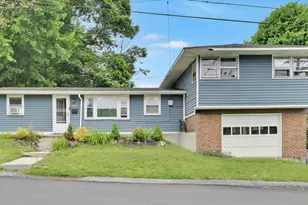 636 Snyder St, Pottsville, PA 17901 - Photo 3