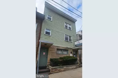 434 E Norwegian Street #APT 3, Pottsville, PA 17901 - Photo 1