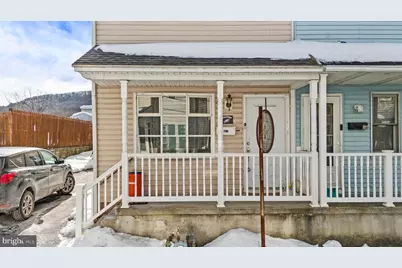 817 Grant Street, Pottsville, PA 17901 - Photo 1