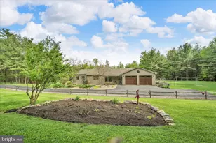 81 Stump Ln, Pine Grove, PA 17963 - Photo 19
