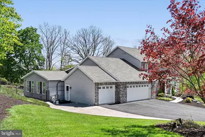 404 Concord Green, Pottsville, PA 17901 - Photo 11