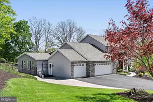404 Concord Green, Pottsville, PA 17901 - Photo 11