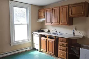 416 E Mahanoy Ave, Mahanoy City, PA 17948 - Photo 15