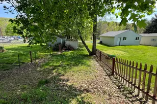 313 Valley St, Brockton, PA 17925 - Photo 17