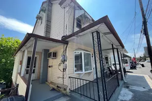 313 Valley St, Brockton, PA 17925 - Photo 3