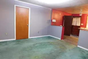 38 N 8th St, Mahanoy City, PA 17948 - Photo 5