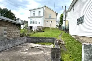 233 N Warren St, Orwigsburg, PA 17961 - Photo 15