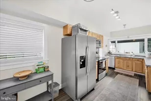18 S Jackson St, Pottsville, PA 17901 - Photo 15
