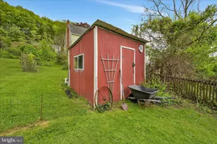 320 E Bacon St, Pottsville, PA 17901 - Photo 27