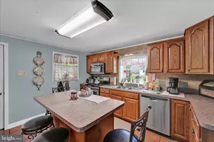 320 E Bacon St, Pottsville, PA 17901 - Photo 13