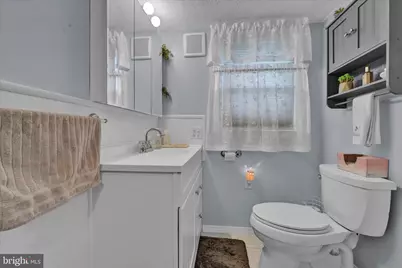 320 E Bacon Street, Pottsville, PA 17901 - Photo 19