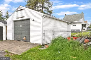 43 Lakeside Rd, Delano, PA 18220 - Photo 11