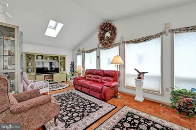 500 W Lloyd Street, Shenandoah, PA 17976 - Photo 13
