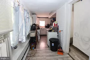 403 W Arch St, Pottsville, PA 17901 - Photo 9