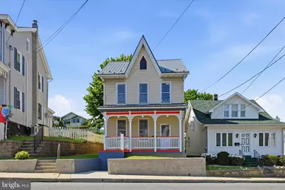 423 W Market Street, Orwigsburg, PA 17961 - Photo 1