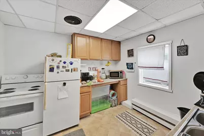 1588 W Market Street, Pottsville, PA 17901 - Photo 5