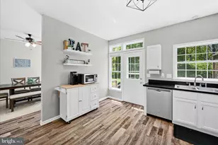 4206 Brookside Ct, Orwigsburg, PA 17961 - Photo 13