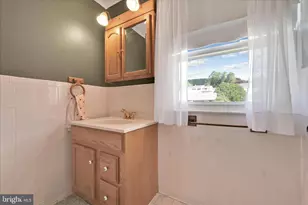 89 Deerfield Dr, Pottsville, PA 17901 - Photo 25