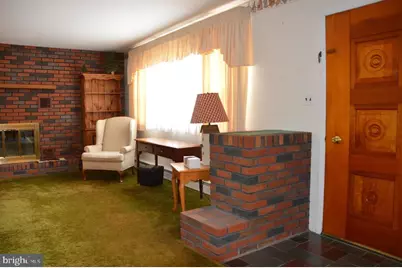 1825 S 2nd Avenue, Pottsville, PA 17901 - Photo 5