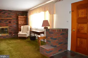 1825 S 2nd Ave, Pottsville, PA 17901 - Photo 5