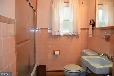 1825 S 2nd Avenue, Pottsville, PA 17901 - Photo 17