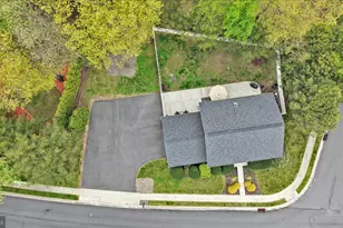 25 Tall Oaks Dr, Pottsville, PA 17901 - Photo 3