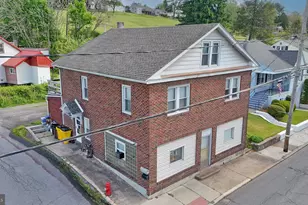 549 W Columbia St, Schuylkill Haven, PA 17972 - Photo 1